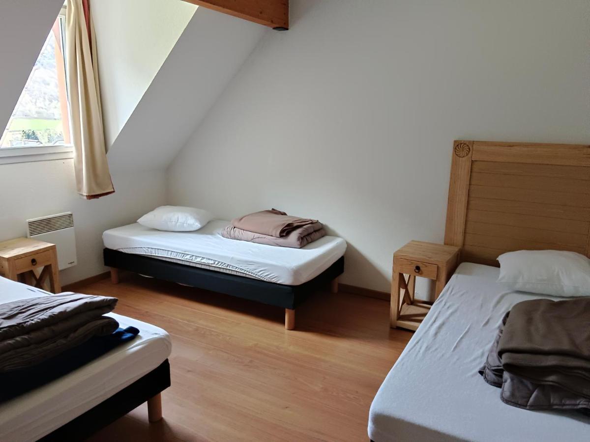 Luzval Duplex Avec Balcon Lägenhet Luz-Saint-Sauveur Exteriör bild